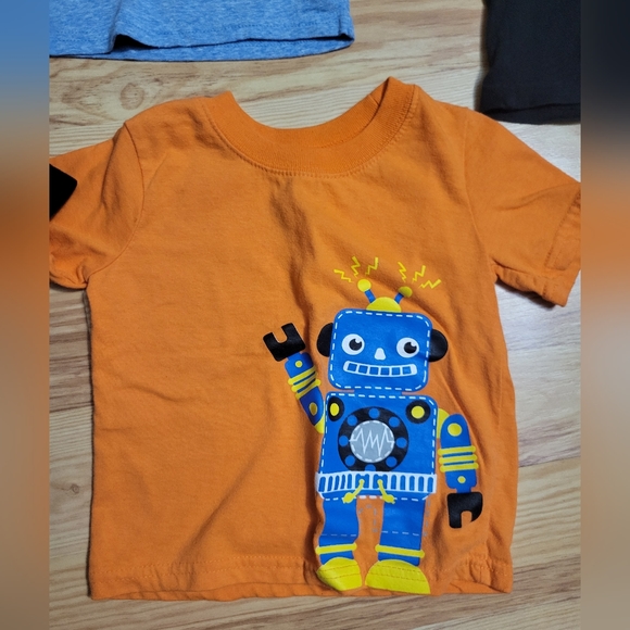 Boys 3T shirts - Picture 5 of 6